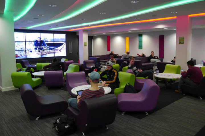 Студенты University College Dublin Foundation Program