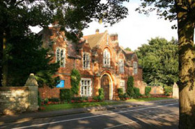 International House St. Edwards