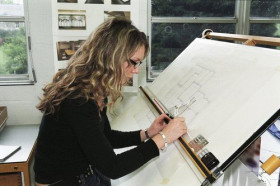 Студенты подготовительной программы Kingston University на занятиях