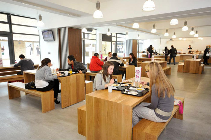 Столовая в Lancaster University