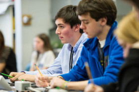 Студенты подготовительной программы University of East Anglia на занятиях