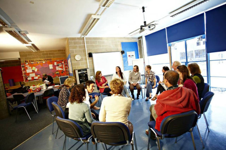 Студенты подготовительной программы University of East Anglia на занятиях