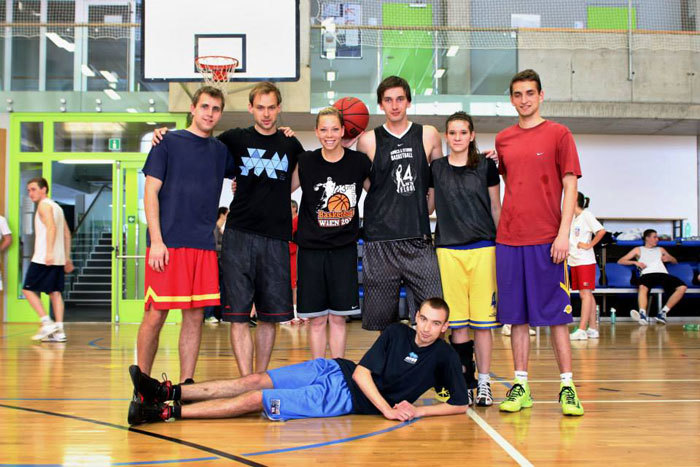 Студенты Высшей школы экономики