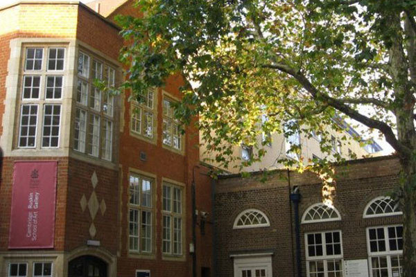 Здание Anglia Ruskin University Клемсфорд