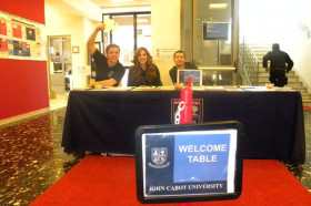Студенты John Cabot University