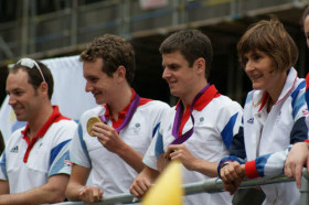 Студенты LSE and Political Sciences