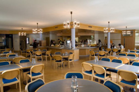 Столовая в Glion Institute of Higher Education