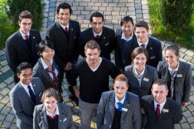 Студенты Hotel Institute Montreux