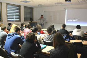 Студенты Cesine Business School на занятиях