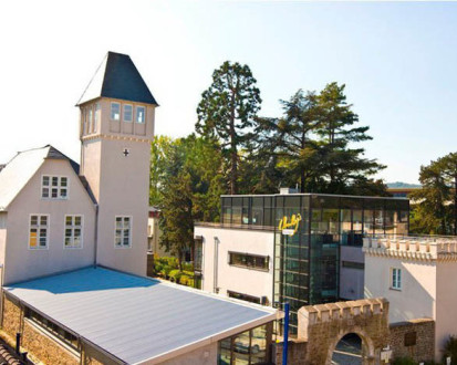 IUBH School of Business and Management