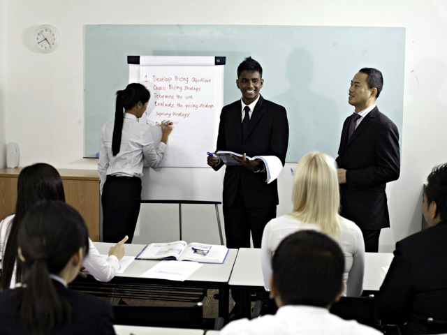 Лекции в SDH Institute