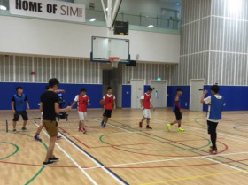 Студенты SIM играют в баскетбол