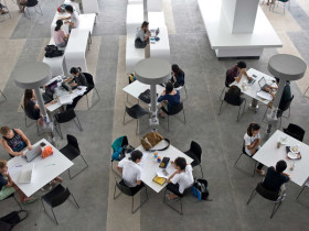 Студенты National University of Singapore