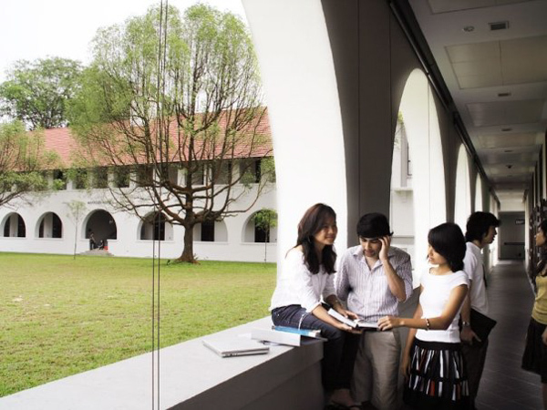 Студенты National University of Singapore