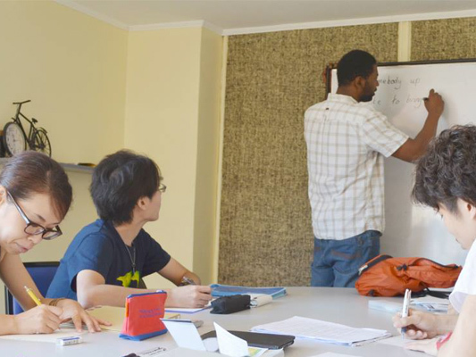 Изучение английского в Genius English Academy