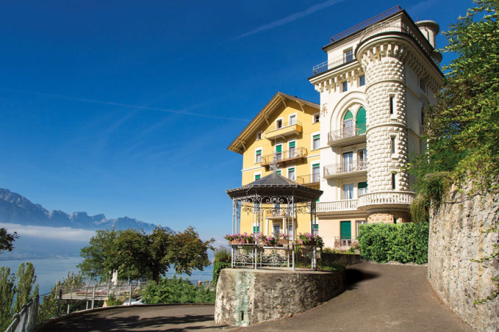 Летний языковой лагерь Surval School Montreux