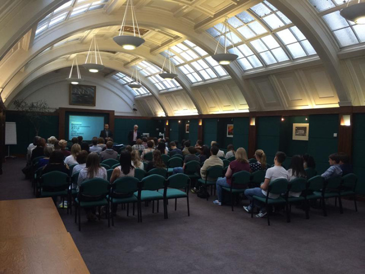 Студенты Westminster University