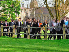 Студенты Charterhouse