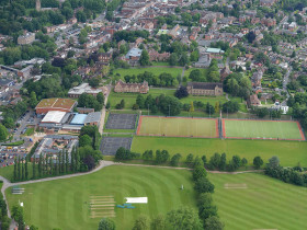 Территория Bromsgrove School