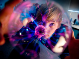 На уроке в Bromsgrove School