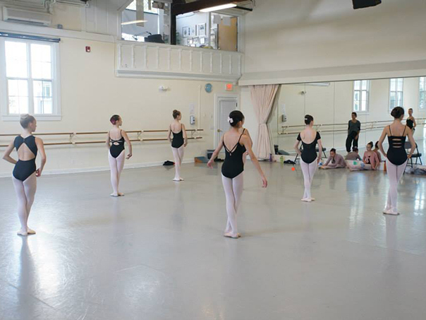 Класс балета в Walnut  Hill School
