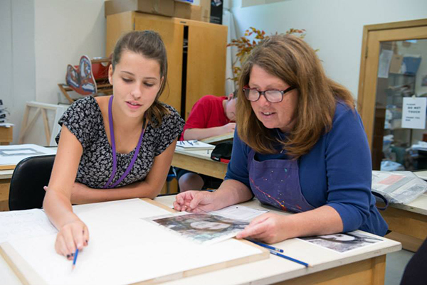 На уроках в Cushing Academy