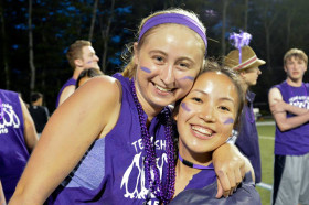 Студенты Cushing Academy на игре