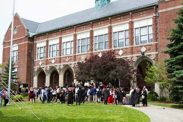 Студенты CATS Academy Boston