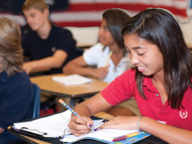 Урок в American Heritage School