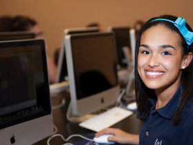 Студентка American Heritage School