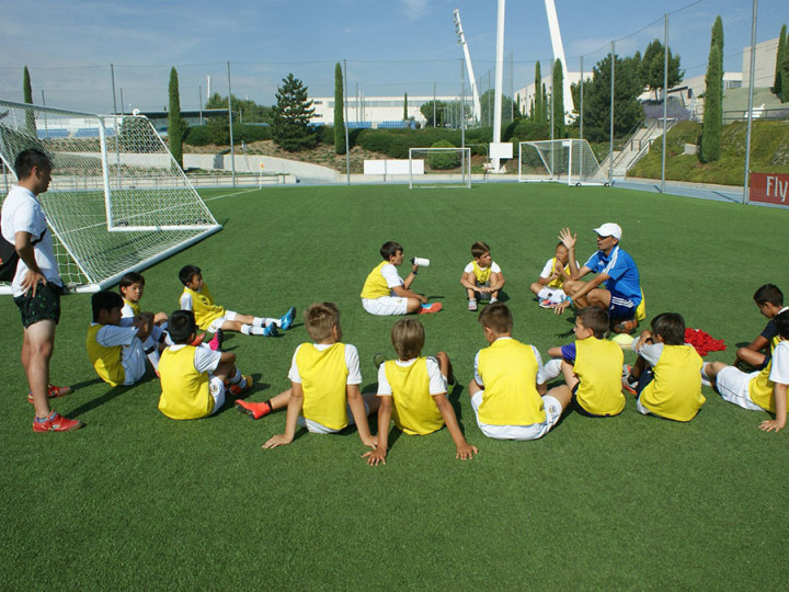 Тренировка в Real Madrid Foundation Campus Experience