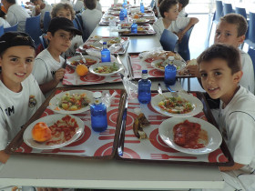 Столовая в Real Madrid Foundation Campus Experience