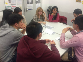 Занятия в F+U Academy of Languages