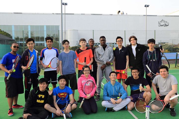 Спорт в Cardiff Sixth Form College