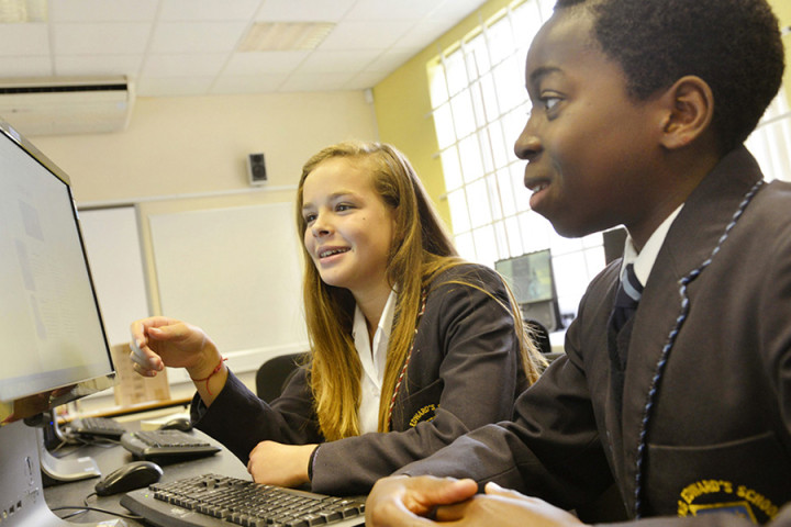 Урок в  King Edwards School