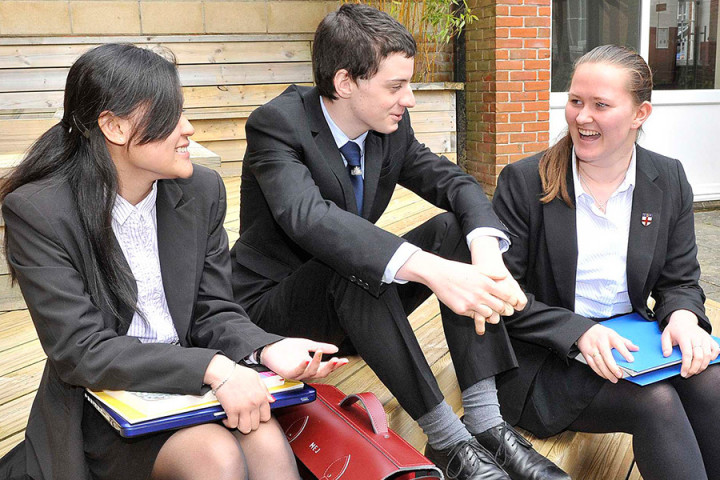 Ученики King Edwards School