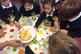 Столовая в Windermere School