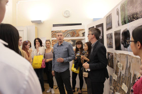 Искусство в Mander Portman Woodward