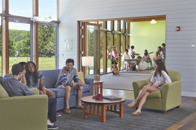 Indian Mountain School