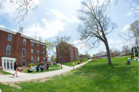 Кампус Suffield Academy