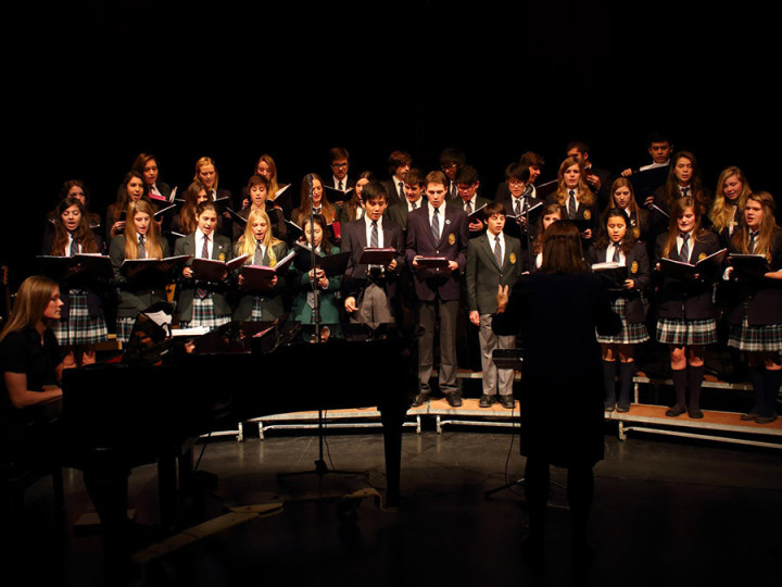 Творчество в Lakefield College School