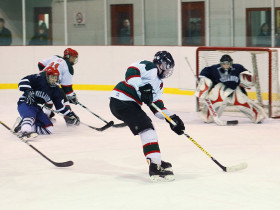 Спорт в Lakefield College School