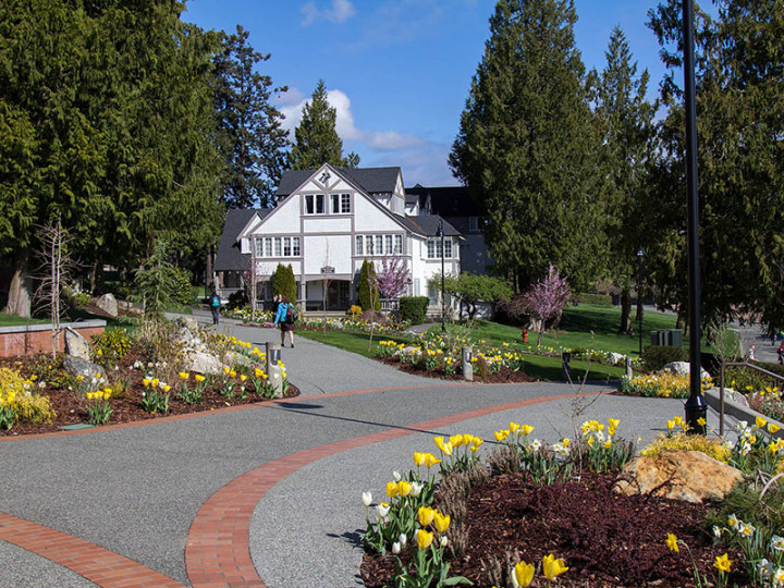 Территория Brentwood College School