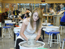 Творчество в Brentwood College School