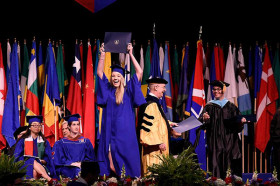 Выпускники American University