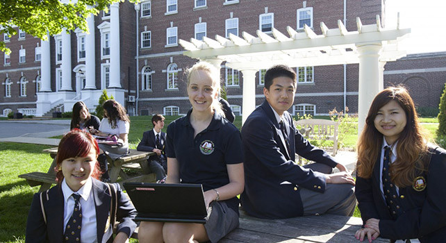 Учащиеся Pickering College