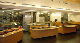 Столовая в Pickering College