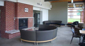 Холл в Pickering College