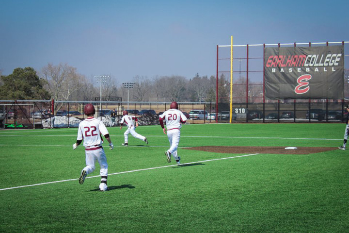 Спорт в Earlham College