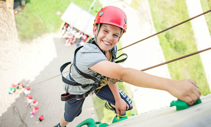 Спорт в Kingswood Isle of Wight 